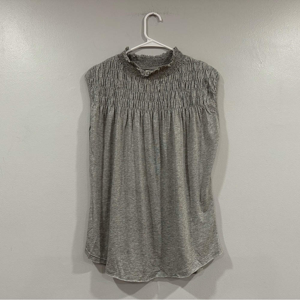Sundance Everyday Essence Gray Smocked Tee Knit Yoke Gray Medium M